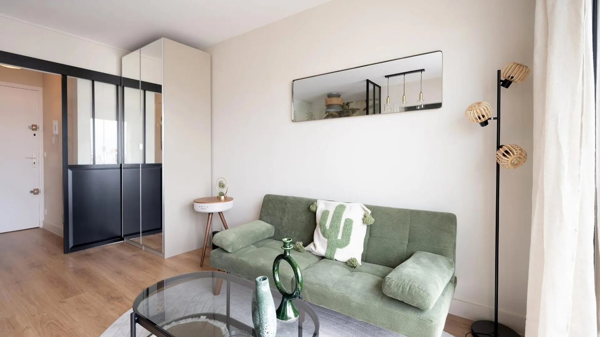 Studio Avec Balcon - Paris 17E 0*,