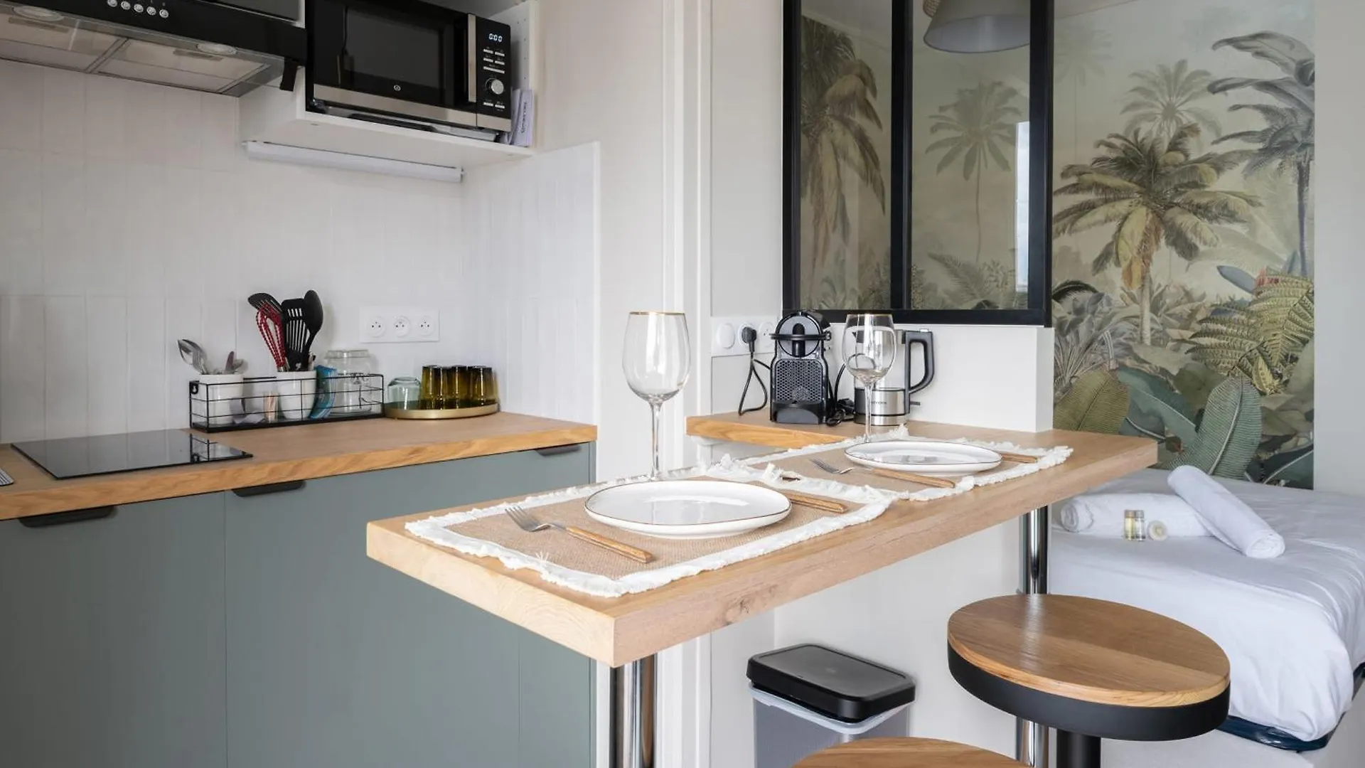 Studio Avec Balcon - Paris 17E Apartment